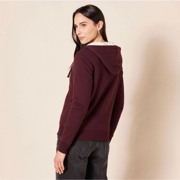 Amazon Essentials Women's Sherpa-Lined Fleece Full-Zip Hooded Jacket - Picture 2 of 7